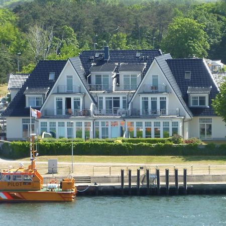 Lotsenhaus/Ostseetoern Rostock Eksteriør bilde